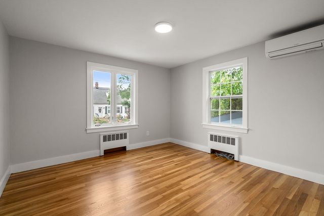 15 Judkins Rd, Medford, MA 02155