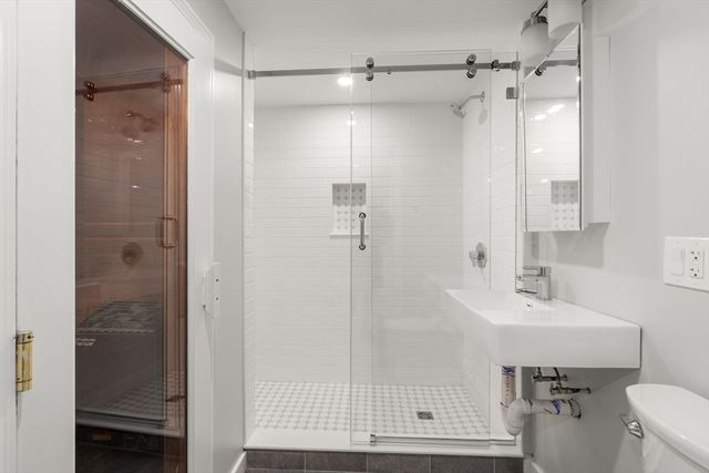 15 Judkins Rd, Medford, MA 02155
