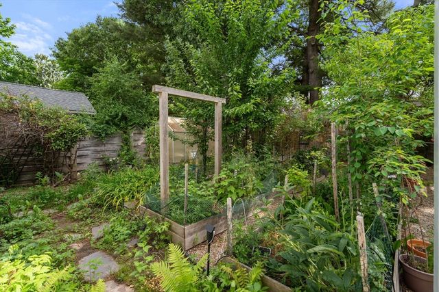 15 Judkins Rd, Medford, MA 02155