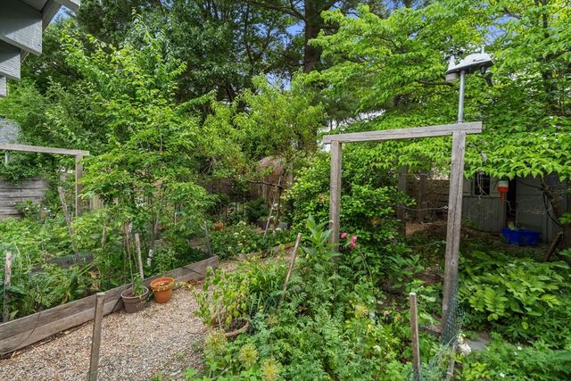 15 Judkins Rd, Medford, MA 02155