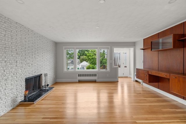 15 Judkins Rd, Medford, MA 02155