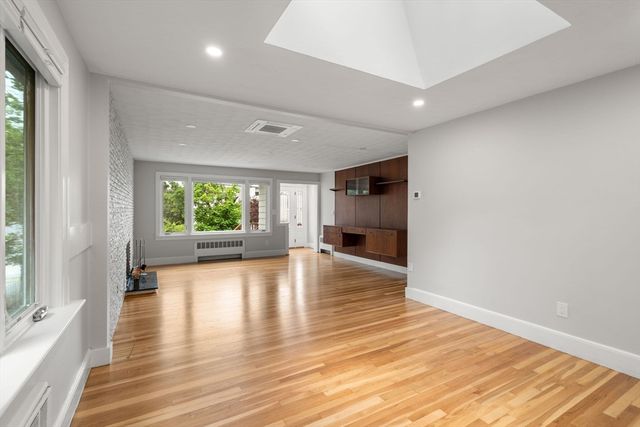 15 Judkins Rd, Medford, MA 02155