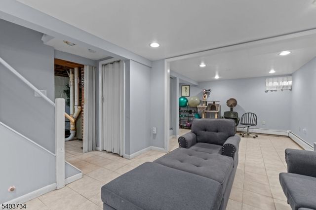 148 Locust Dr, Union Twp., NJ 07083