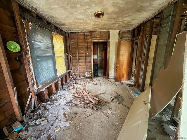 4010 Lawrence Street, Detroit, MI 48204