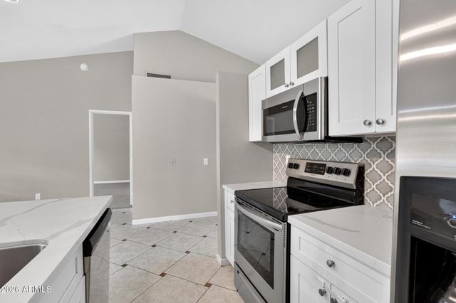 2926 E ISABELLA Avenue, Mesa, AZ 85204