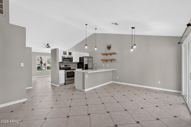 2926 E ISABELLA Avenue, Mesa, AZ 85204