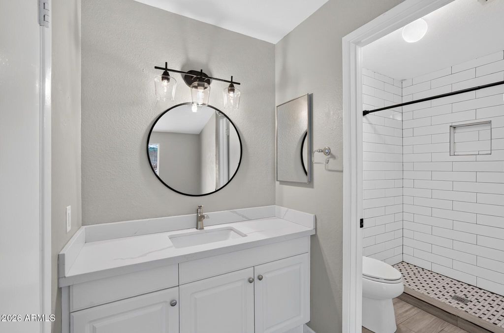 2926 E ISABELLA Avenue, Mesa, AZ 85204 — photo 2