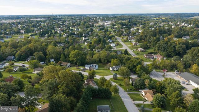 73 WOODLAND DR, Shrewsbury, PA 17361