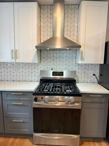 4527 Holly Street, North Charleston, SC 29405