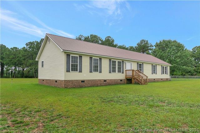 1100 Brisson Road, St Pauls, NC 28384