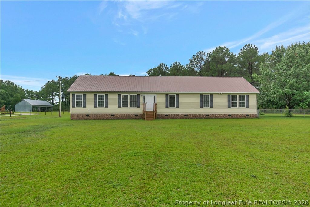 1100 Brisson Road, St Pauls, NC 28384