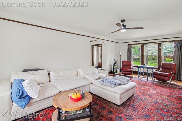 18844 Bretton Drive, Detroit, MI 48223