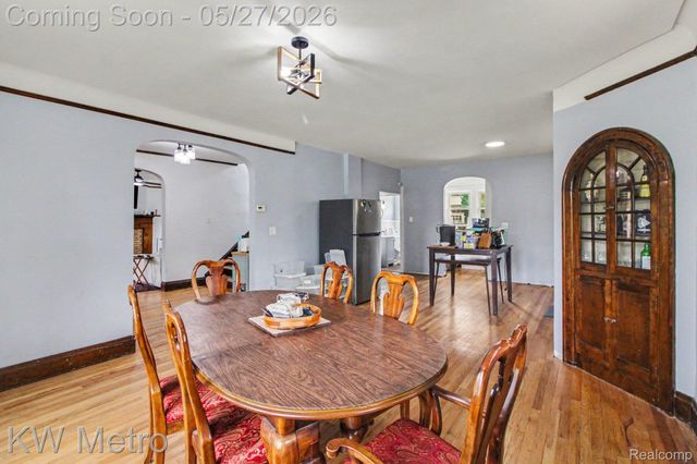 18844 Bretton Drive, Detroit, MI 48223