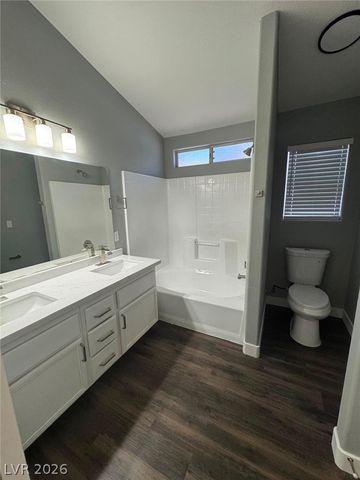 4339 Coyote Crest Court, Las Vegas, NV 89147