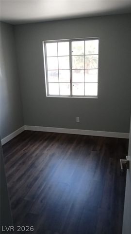 4339 Coyote Crest Court, Las Vegas, NV 89147