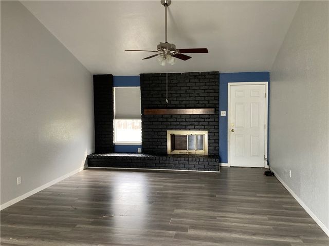 1620 Cheyenne St, Portland, TX 78374