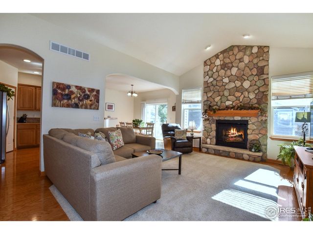 1047 Canal Dr, Windsor, CO 80550