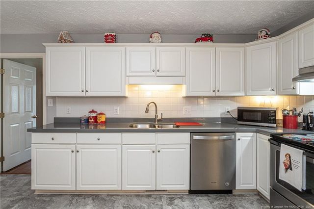 2923 Rosecroft Drive, Fayetteville, NC 28304