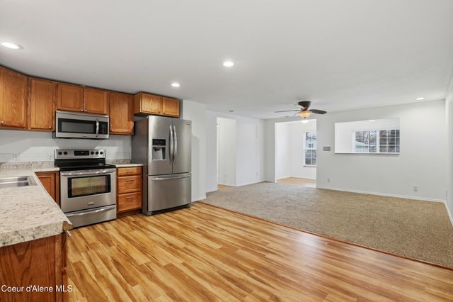 714 W Davidson Ave, Coeur D'alene, ID 83814