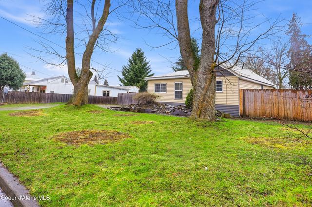 714 W Davidson Ave, Coeur D'alene, ID 83814