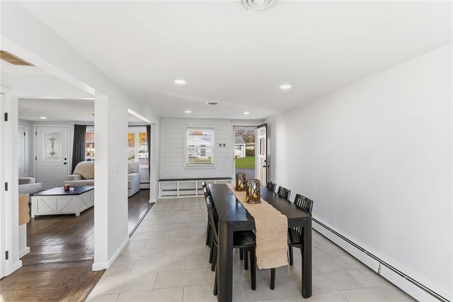 85 Union Avenue, Warwick, RI 02889