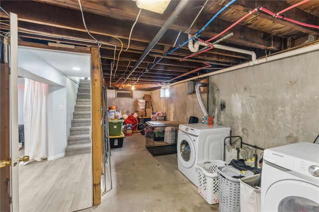 85 Union Avenue, Warwick, RI 02889