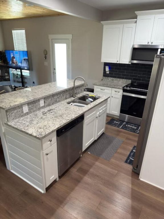 Image 6 of property listing at 305 Capers Road, Walterboro, SC 29488