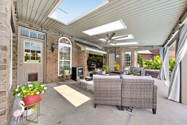 105 Beacon Light Cv, Hendersonville, TN 37075
