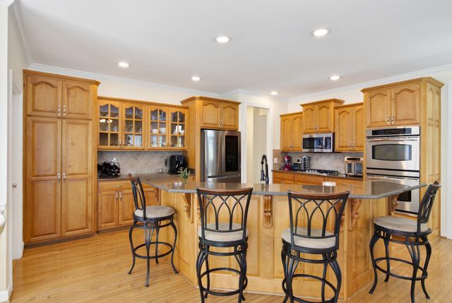 105 Beacon Light Cv, Hendersonville, TN 37075