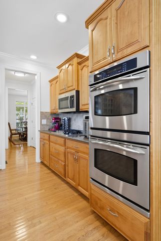 105 Beacon Light Cv, Hendersonville, TN 37075