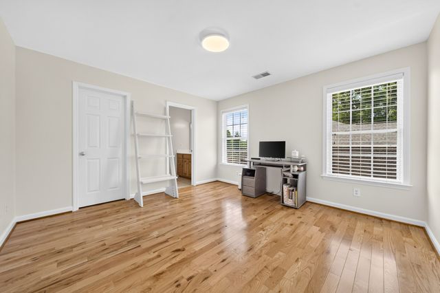 105 Beacon Light Cv, Hendersonville, TN 37075