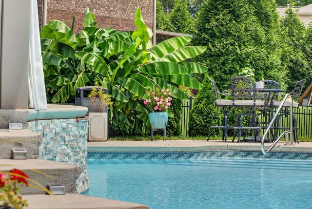 105 Beacon Light Cv, Hendersonville, TN 37075