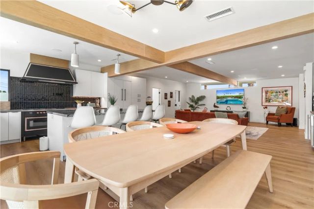 1995 N San Clemente Road, Palm Springs, CA 92262