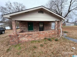 534 1ST STREET SW, Graysville, AL 35073