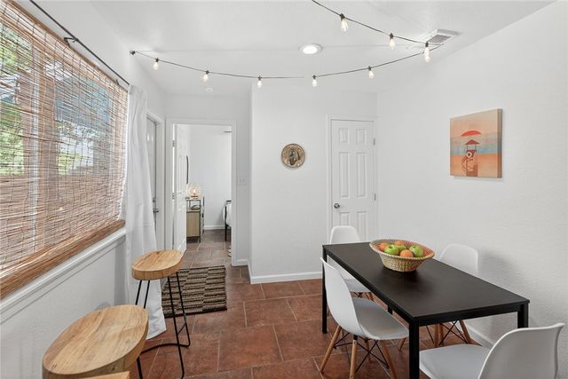 626 Robert Dr, Corpus Christi, TX 78412