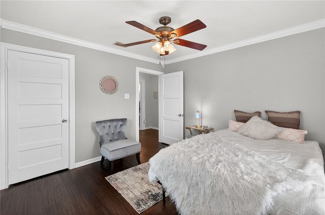 626 Robert Dr, Corpus Christi, TX 78412