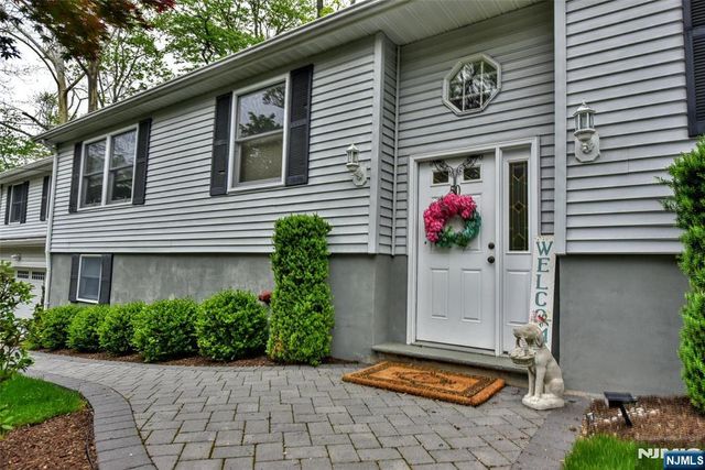 50 Seminole Avenue, Oakland, NJ 07436