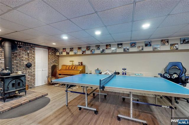 50 Seminole Avenue, Oakland, NJ 07436