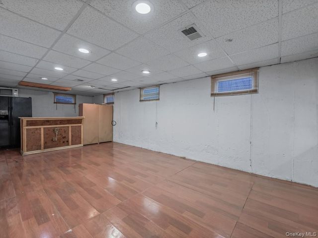 1255 Udall Road, Bay Shore, NY 11706