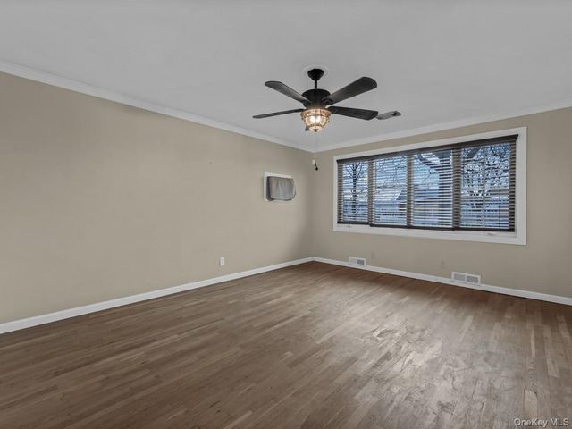 1255 Udall Road, Bay Shore, NY 11706