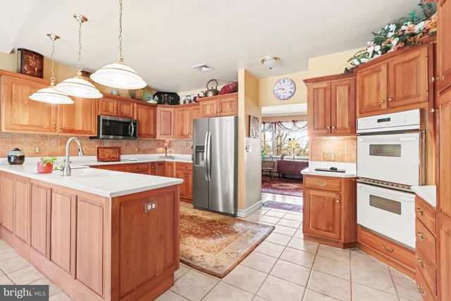 463 SMOKEPIPE RD, Souderton, PA 18964