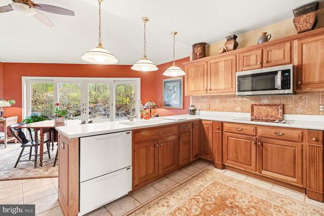 463 SMOKEPIPE RD, Souderton, PA 18964