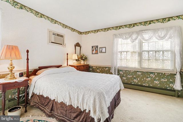 463 SMOKEPIPE RD, Souderton, PA 18964