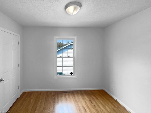 1119 Picard Street, Greensboro, NC 27405