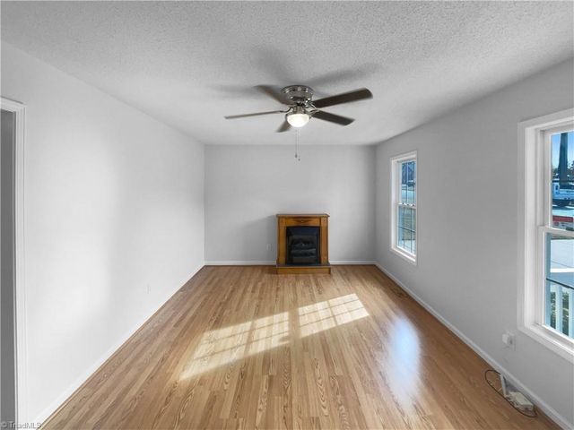 1119 Picard Street, Greensboro, NC 27405