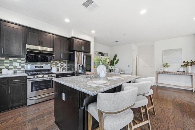 5724 Pandorea Terrace, Newark, CA 94560