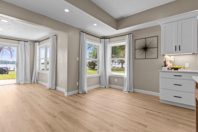 1693 W BUTTE DES MORTS BEACH ROAD, Neenah, WI 54956