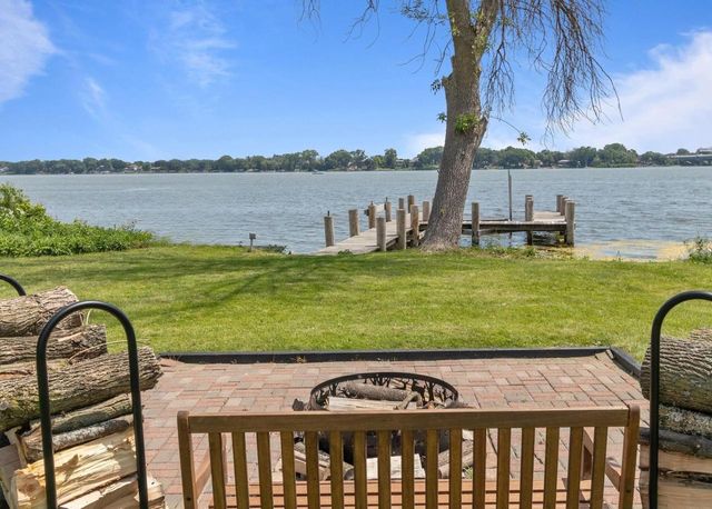 1693 W BUTTE DES MORTS BEACH ROAD, Neenah, WI 54956
