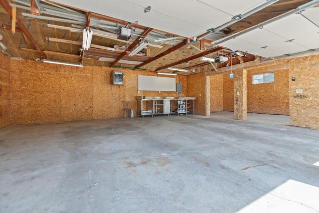 1693 W BUTTE DES MORTS BEACH ROAD, Neenah, WI 54956