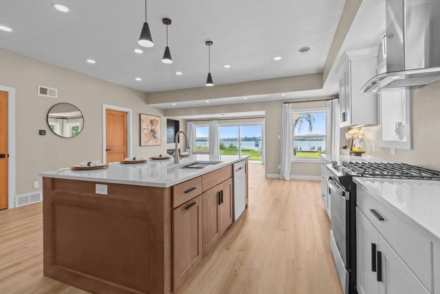 1693 W BUTTE DES MORTS BEACH ROAD, Neenah, WI 54956